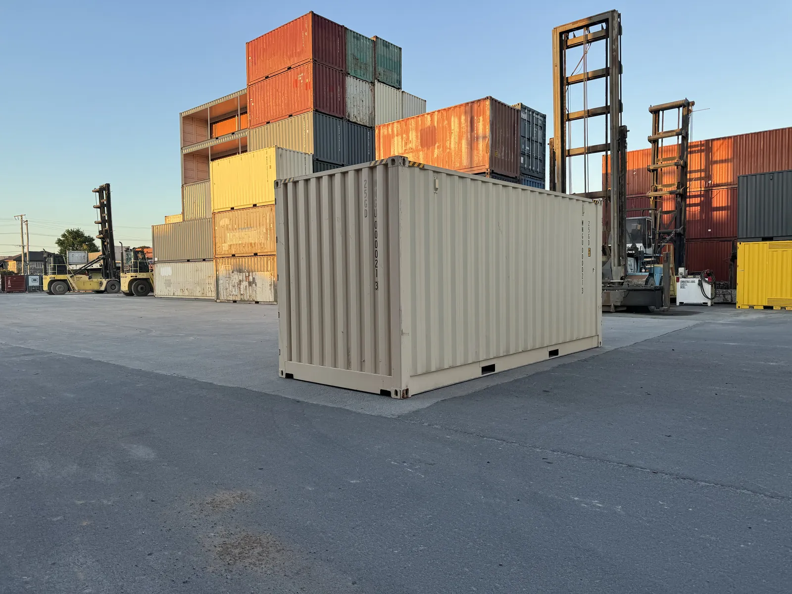General Purpose Shipping Containers